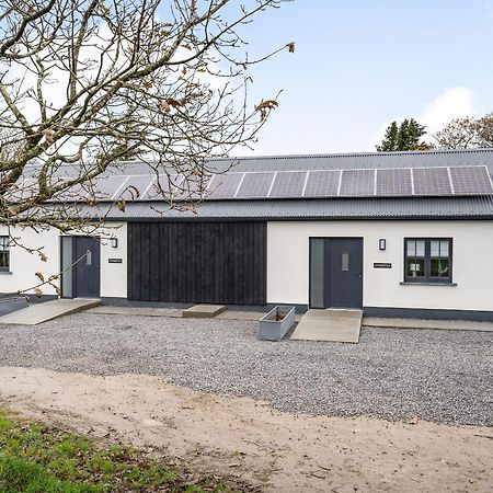 Вилла Cowshed 1 - Uk35456 Whitland Экстерьер фото