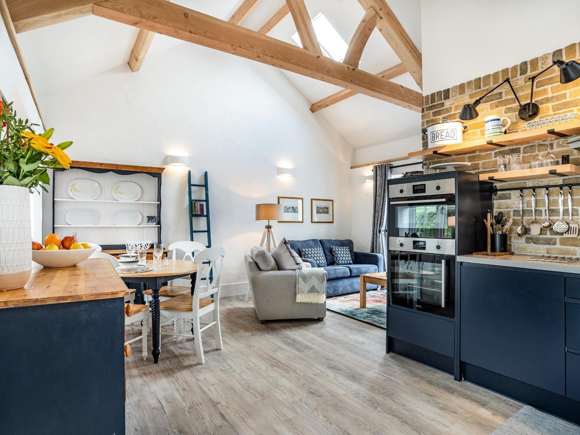 Вилла Cowshed 1 - Uk35456 Whitland Экстерьер фото